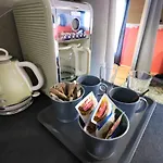 Room Emma,Between Bus And Train Station,Netflix,Speed Wi-Fi